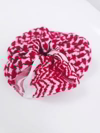 Image 3 of Keffiyeh Scrunchies (Red)