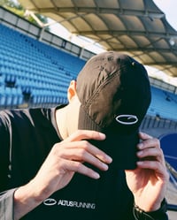 Image 3 of The Flow Cap (Black)
