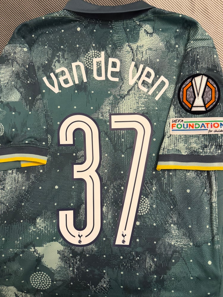 Image of PRE ORDER: Tottenham Hotspur “VAN DE VEN 37” 2024/25 Third Shirt + UEL patches (M)