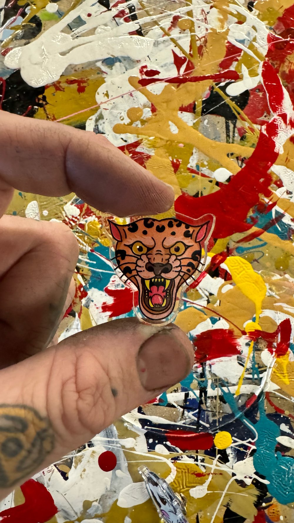 Leopard- acrylic pin