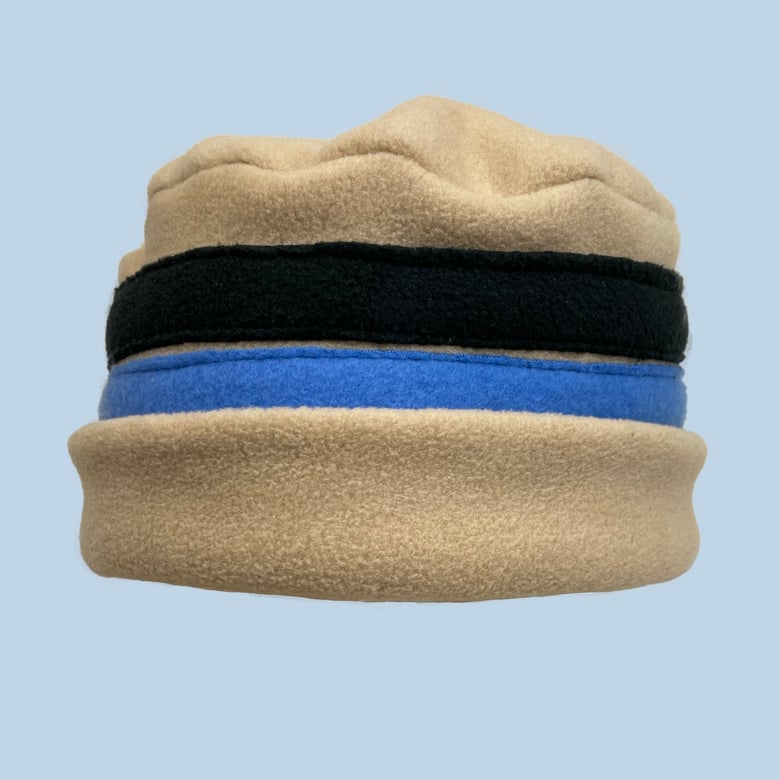 Image of STRIPED SINGLE FLEECE BEANIE