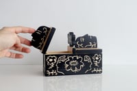 Image 3 of Sharing Box