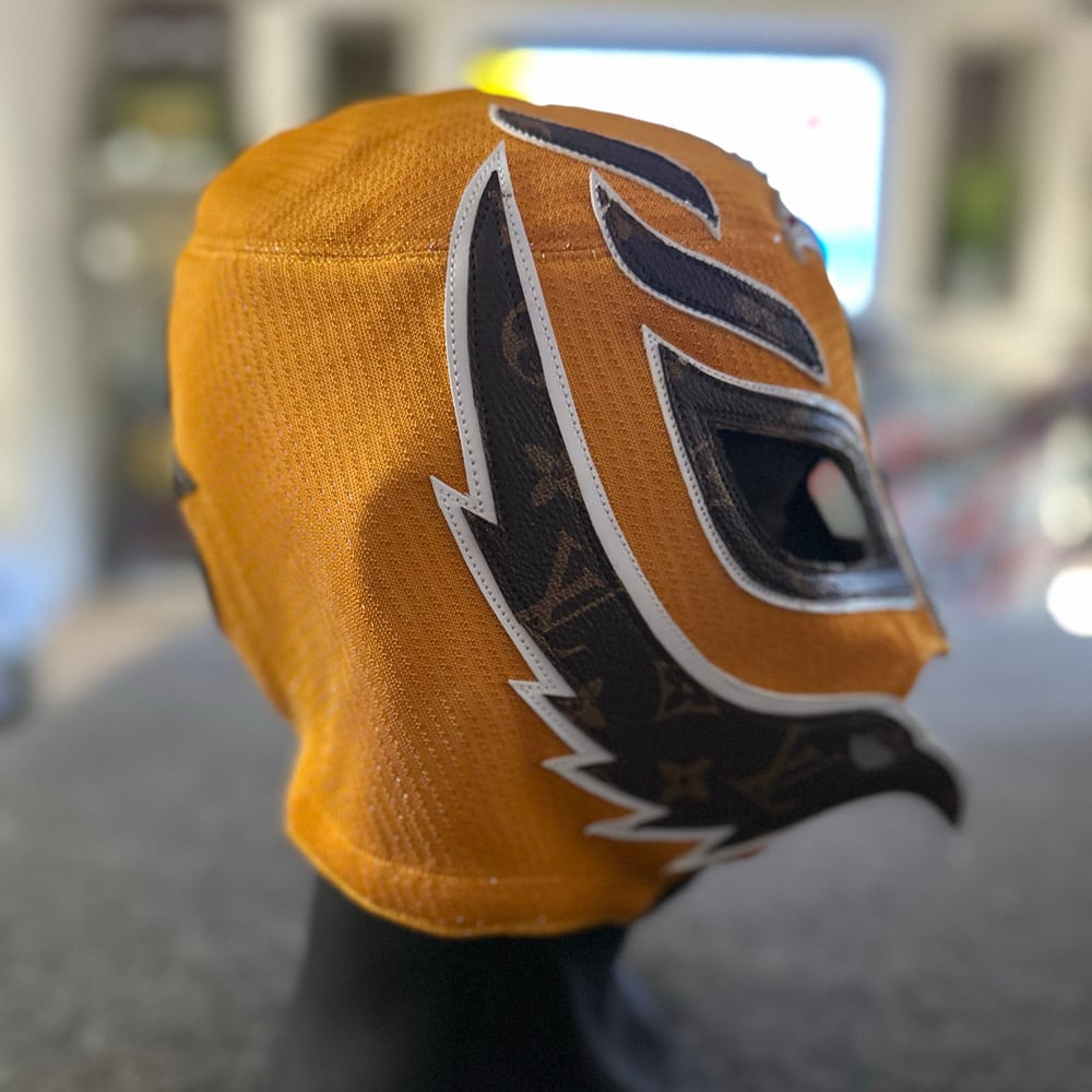 Image of Rey Mysterio Luchador - PRO Mask