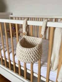 Image 3 of Chunky crib cot hanging basket