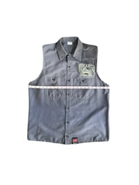Image 3 of TR Sleeveless
