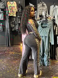 Image 2 of Leopard Set