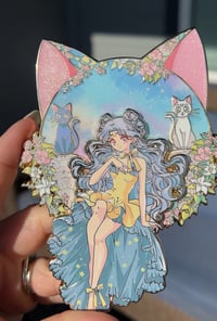 Image 7 of Gatto Dei Fiori enamel pin 