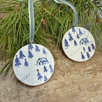 Image 3 of Christmas Cabin Dec - Medium, Multi-stars