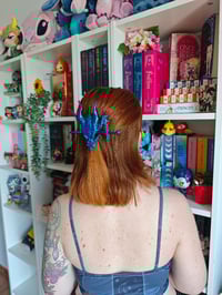 Image 3 of Horquilla dragón azul/negro
