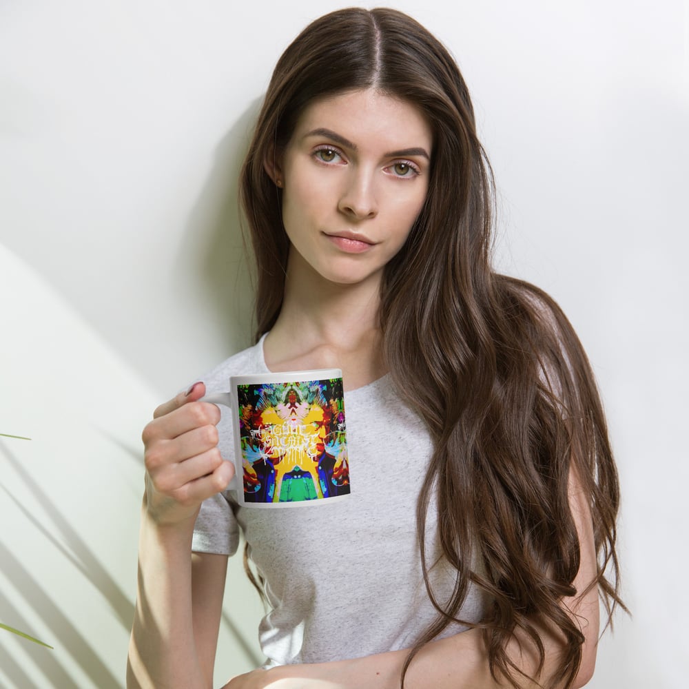 Ägüül Säcrïst Mebanian Orchid Ømplïn̈ 20oz Mug