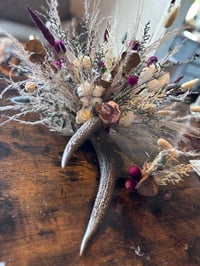 Image 3 of Autum Whispers Antler Center Peice