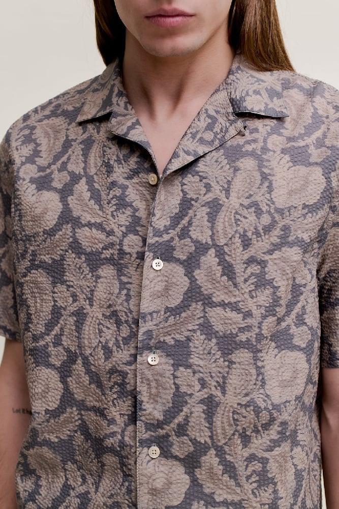 Image of A KIND OF GUISE GIOIA SHIRT WALLPAPER JUNGLE