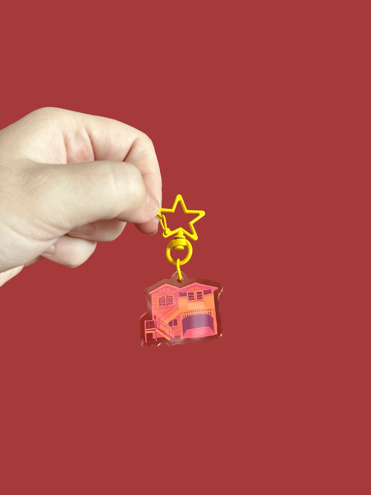 Image of *Newly Upgraded* Queenslander Acrylic Key Charm