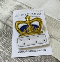 Image 1 of Crown brooch