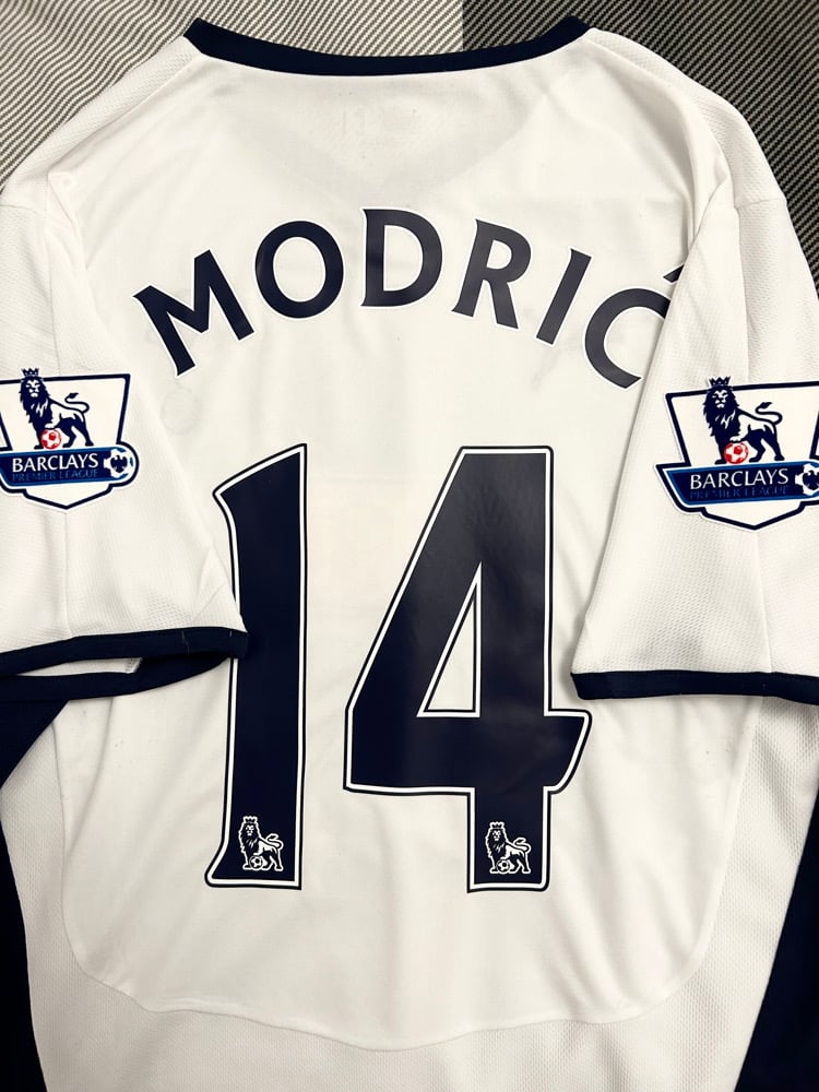 Image of Tottenham Hotspur “MODRIĆ 2008/09” Home Shirt + PL patches (L) 