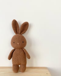 Image 4 of DOUDOU CROCHETÉ lapin noisette