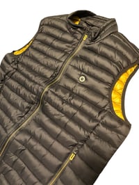 Image 5 of Roberts Gilet in Black