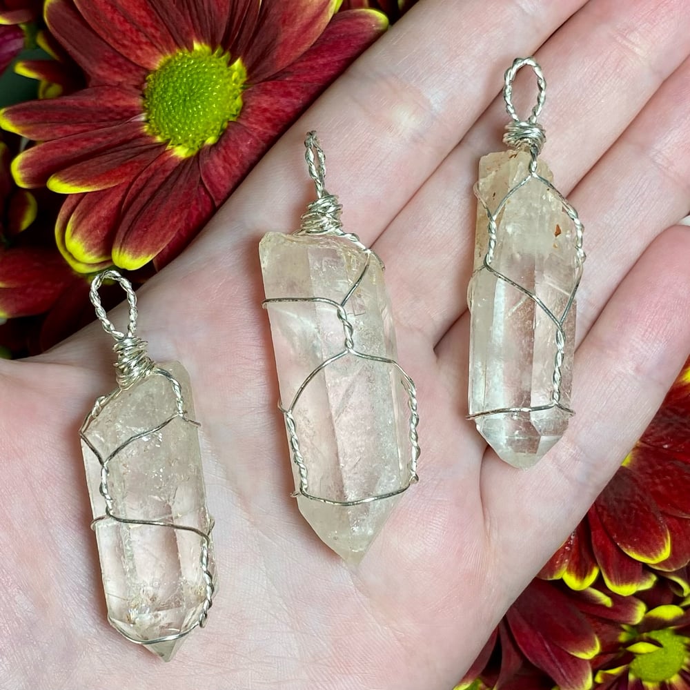 Image of Clear Quartz Wire-Wrapped Pendant