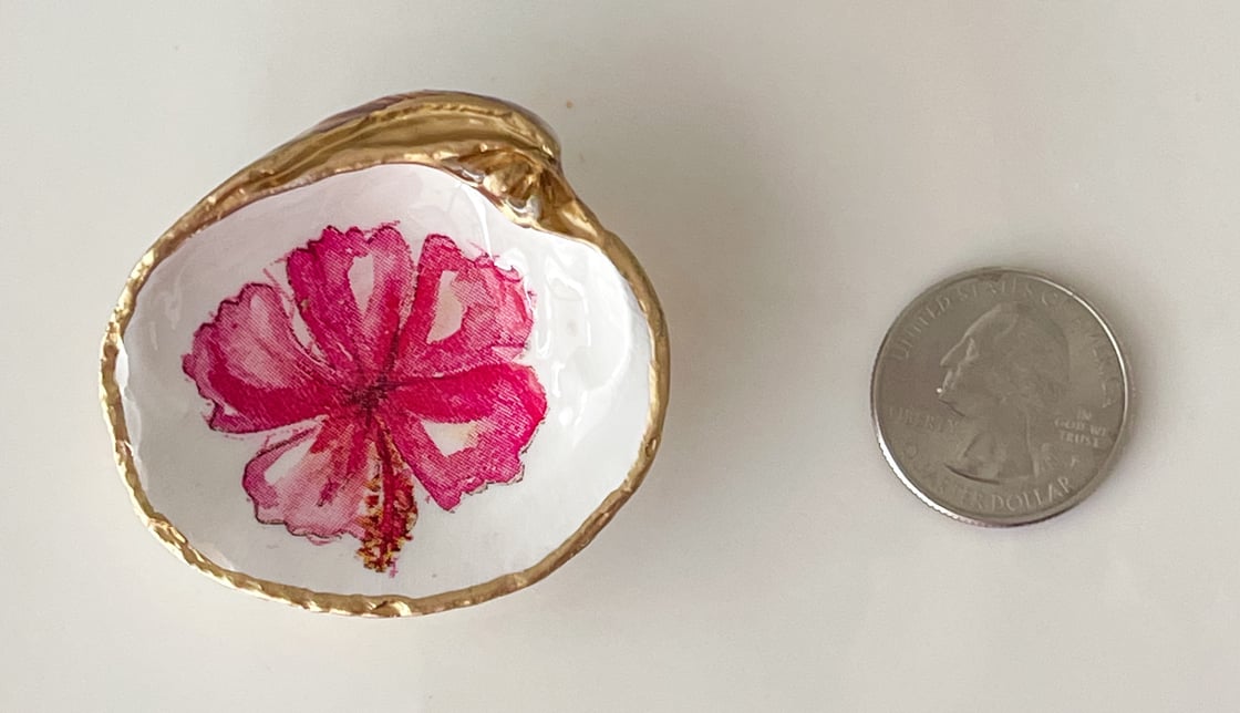 Image of Pink Hibiscus - Small Trinket Shell