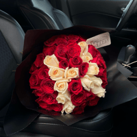 Image 2 of The ‘Signature’ Bouquet 