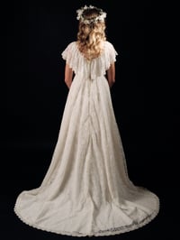 Image 11 of 1970s Lace Garden 
