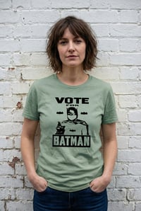 Image 2 of Camiseta Vote For Batman