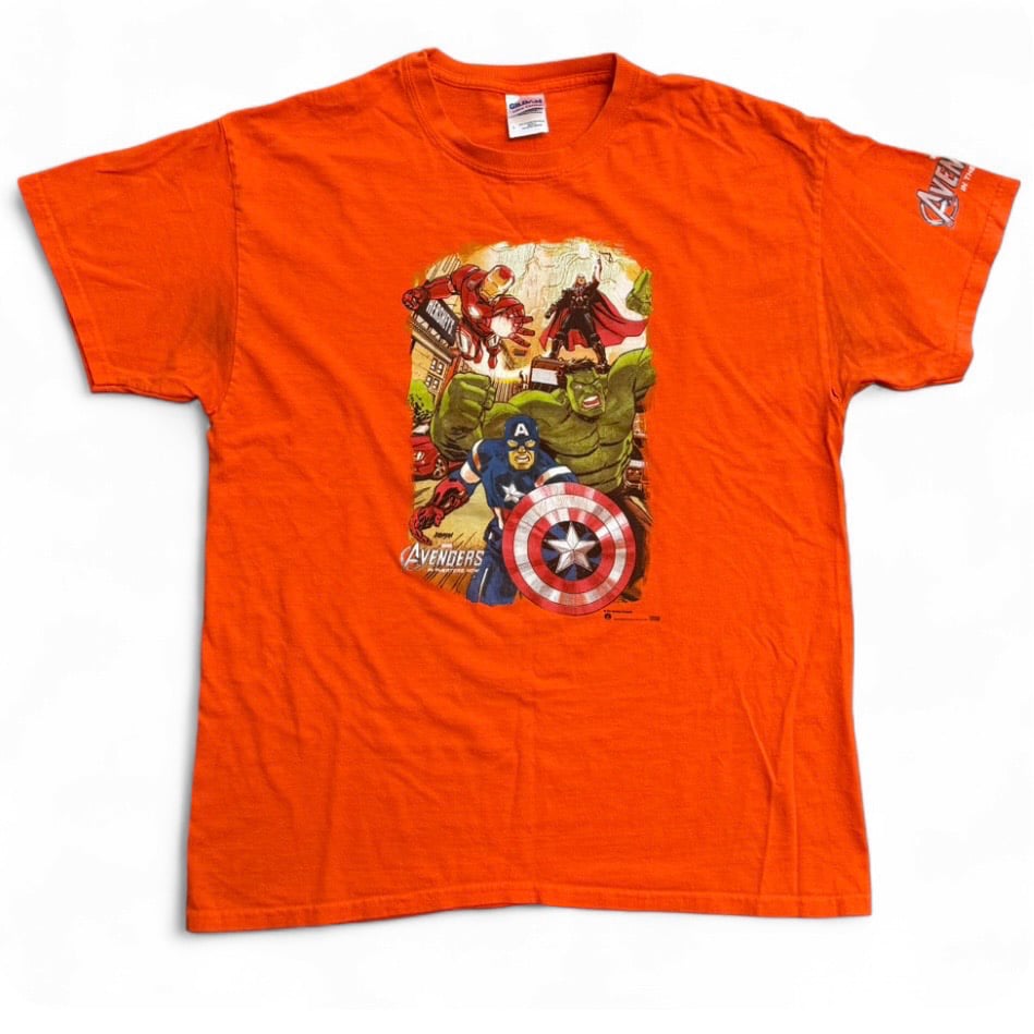 Image of 2000s Marvels Avengers Reeces Promo Graphic Tee (L)