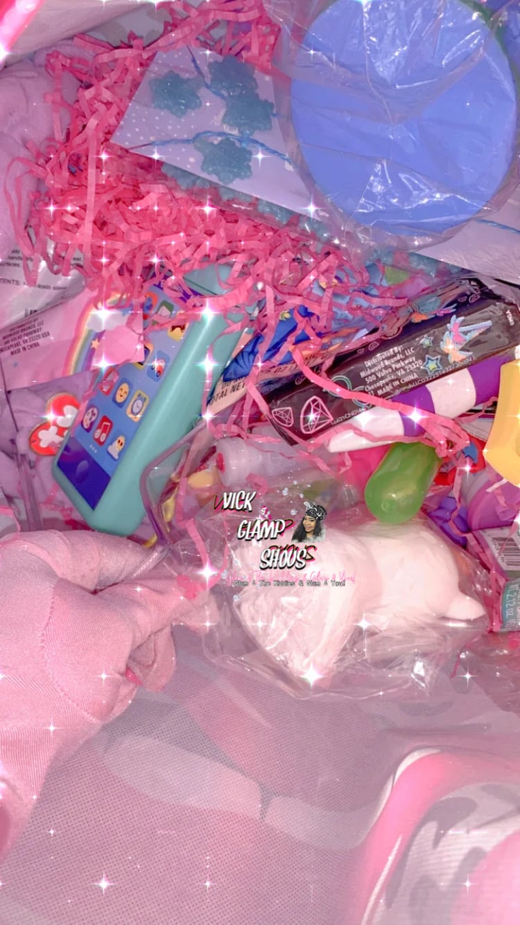 Image of 💗Cutesie Glam Kiddie Scoops🦄