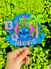 Image 2 of Stitch shaker cake topper