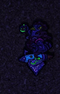 Image 3 of 40oz Goblin Pin (RSmid Collab)