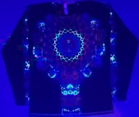 Image 5 of Large  longsleeve UV blacked out mandala Kenny combo