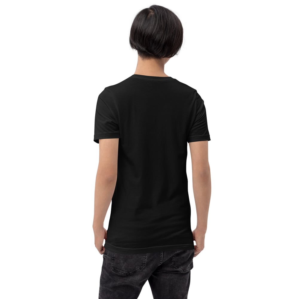 Only the siren sees Unisex t-shirt