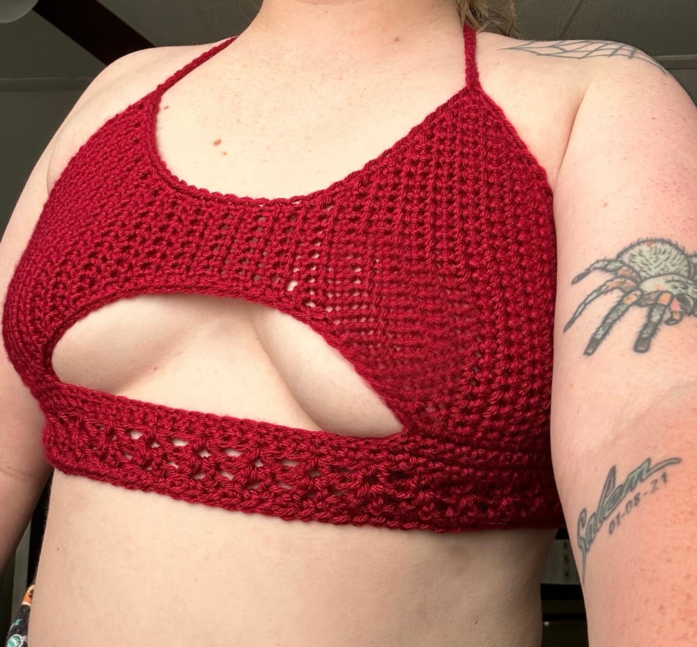 Image of sneak a peak top *custom*