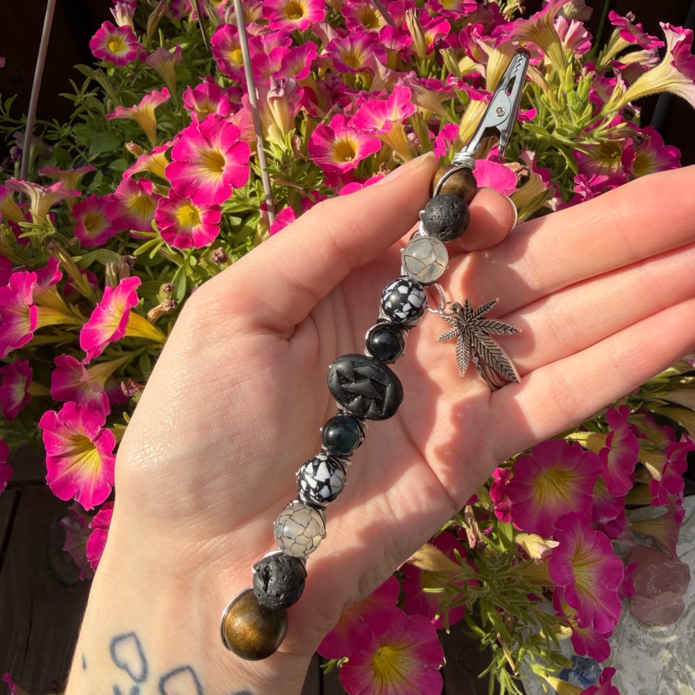 Image of midnight blazing roach clip