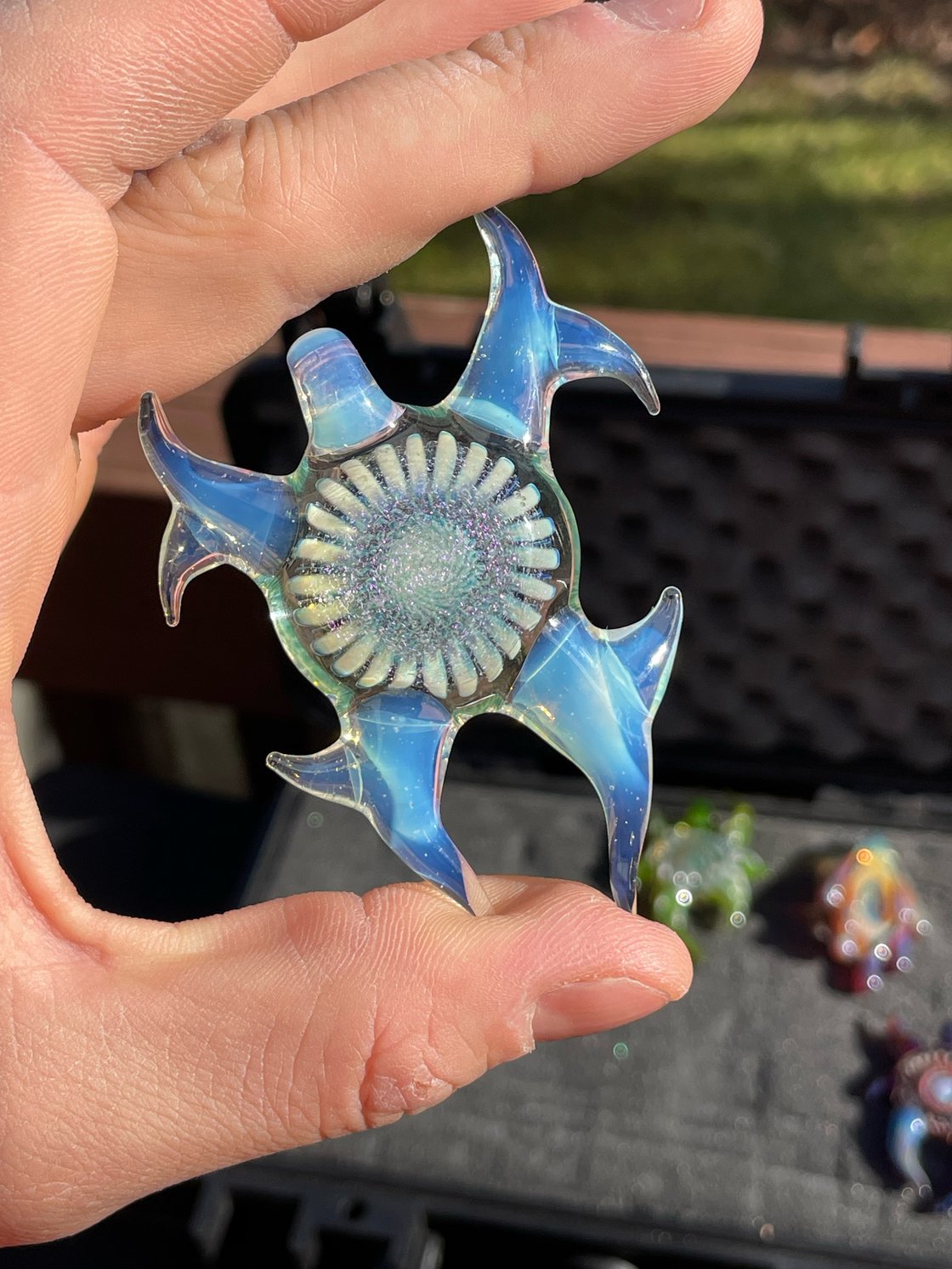 Image of Glopal UV horned implosion
