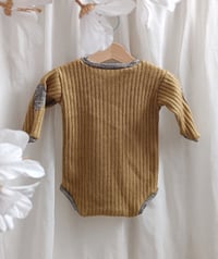 Image 3 of Boys bodysuit for photoshoot | Liam | 9-12 months | camel | sitter | cake smash