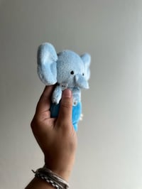 Image 2 of Gilly The Beanie Elephant 