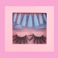 Image 3 of Lash & Nails Sets 