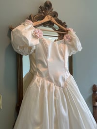 Image 3 of 1980s Floral Fairytale