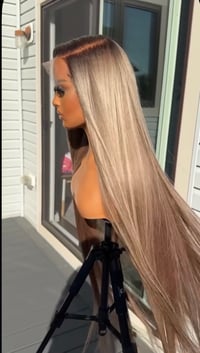 Image 1 of Ash Blonde/highlight HD frontal unit 24” 