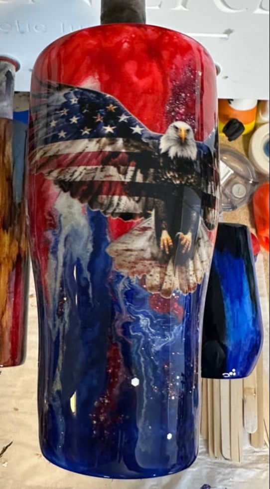 Image of 30oz American Eagle Colormelt