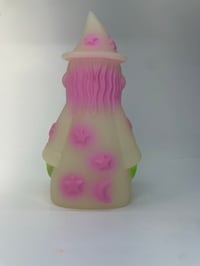 Image 2 of GLOW IN THE DARK WIZARD (NEON GREEN/CANDY PINK)