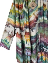 Image 6 of 3XL Drapey 3/4 Sleeve Cardigan With Pockets in Earthy Rainbow Agate Ice Dye