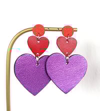 Image 5 of Boucles d'oreilles en cuir upcyclé- "Love to love me"