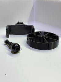 Image 2 of 2005-09 Mustang Air Vent Phone Holder