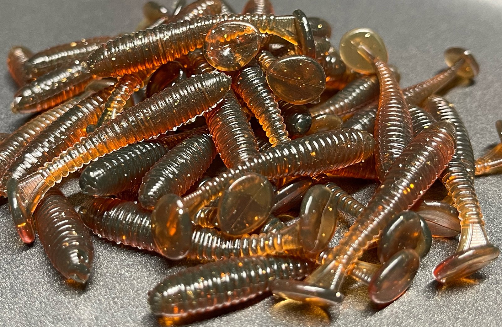 2" Salty Ripper Paddle Tail Motor Oil Gold Swimbait 805 Custom Baits