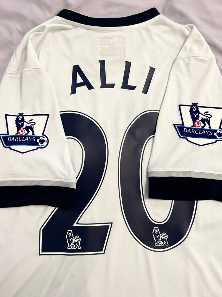 Image of Tottenham Hotspur “ALLI 20” 2015/16 Home Shirt + PL patches  (M)