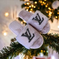 Image 4 of Hoilday Slippers