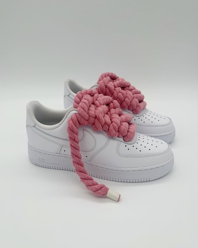 ‘BUBBLE GUM’ AF1’s