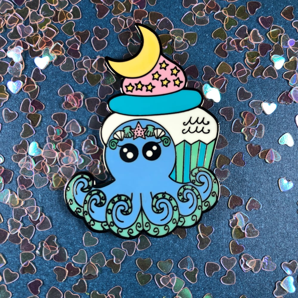 Image of Aquarius Cupcake Pin